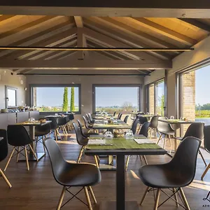  Alloggio per agriturismo La Razza Italia